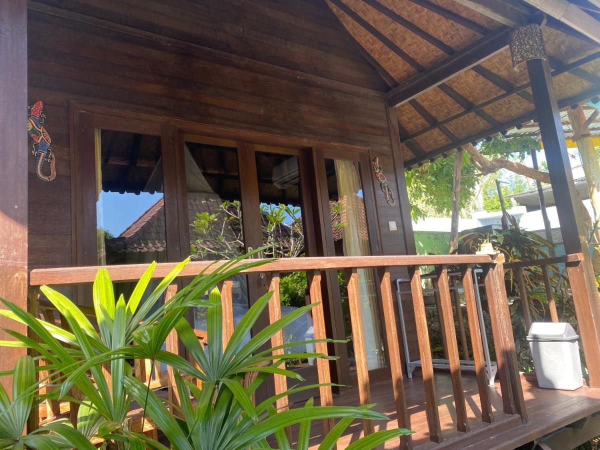 Lembah Bhucarya Hotel Lembongan Buitenkant foto