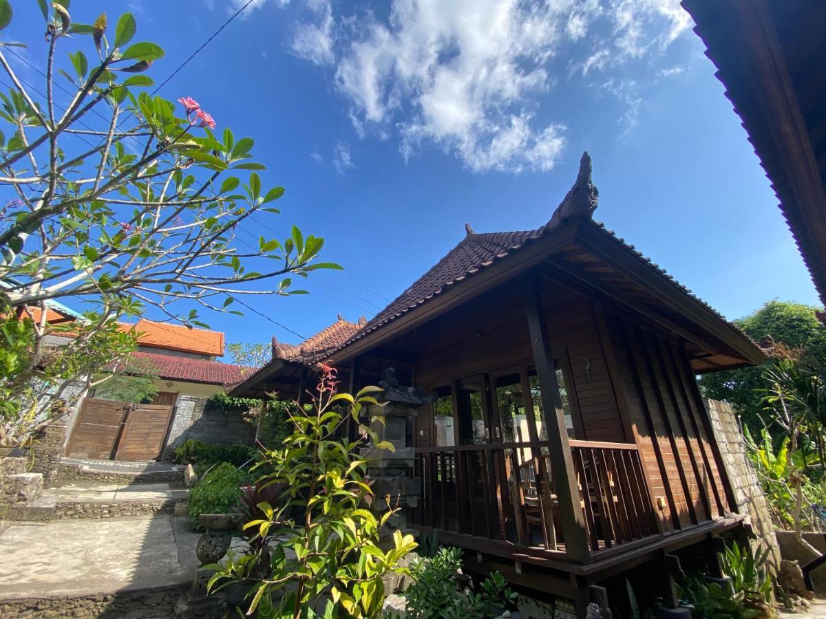 Lembah Bhucarya Hotel Lembongan Buitenkant foto