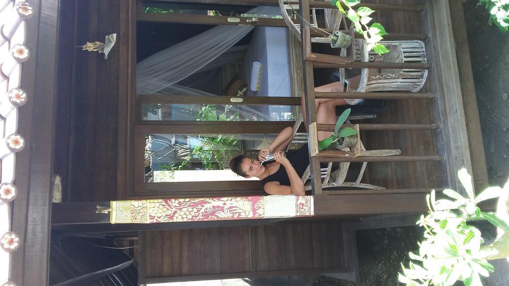 Lembah Bhucarya Hotel Lembongan Buitenkant foto