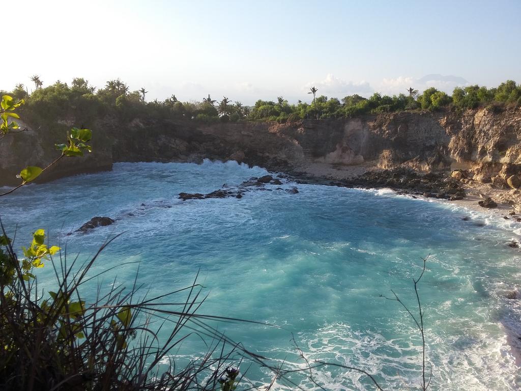 Lembah Bhucarya Hotel Lembongan Buitenkant foto