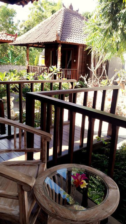 Lembah Bhucarya Hotel Lembongan Buitenkant foto