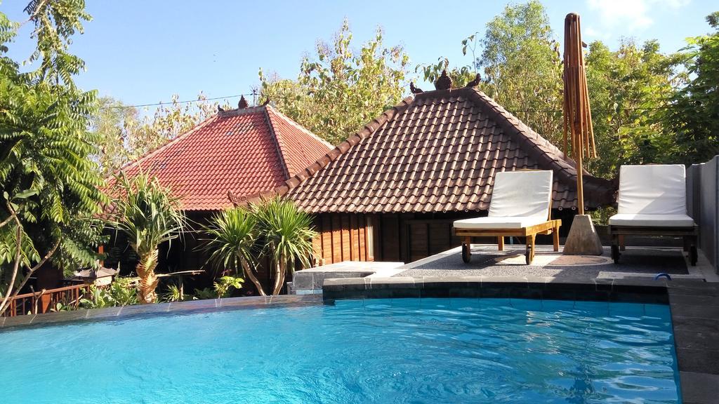 Lembah Bhucarya Hotel Lembongan Buitenkant foto