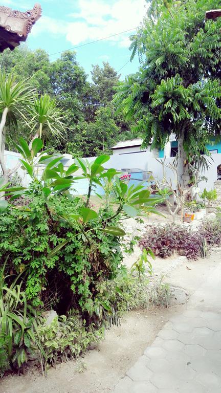 Lembah Bhucarya Hotel Lembongan Buitenkant foto