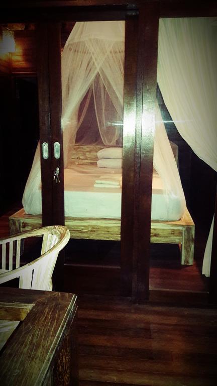 Lembah Bhucarya Hotel Lembongan Buitenkant foto